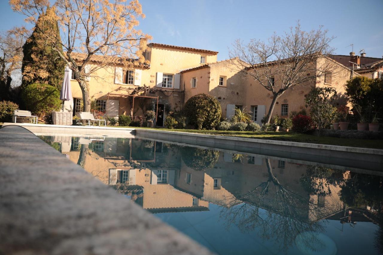 Le Mas De Roussillon Bed & Breakfast Roussillon  Exterior photo